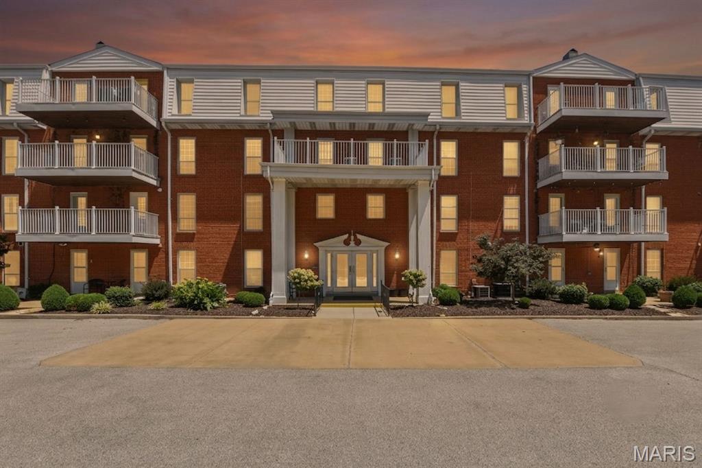 Manors At Village Green Condo - Residential