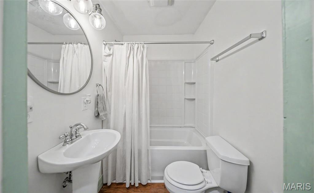 Holloway Add - Residential