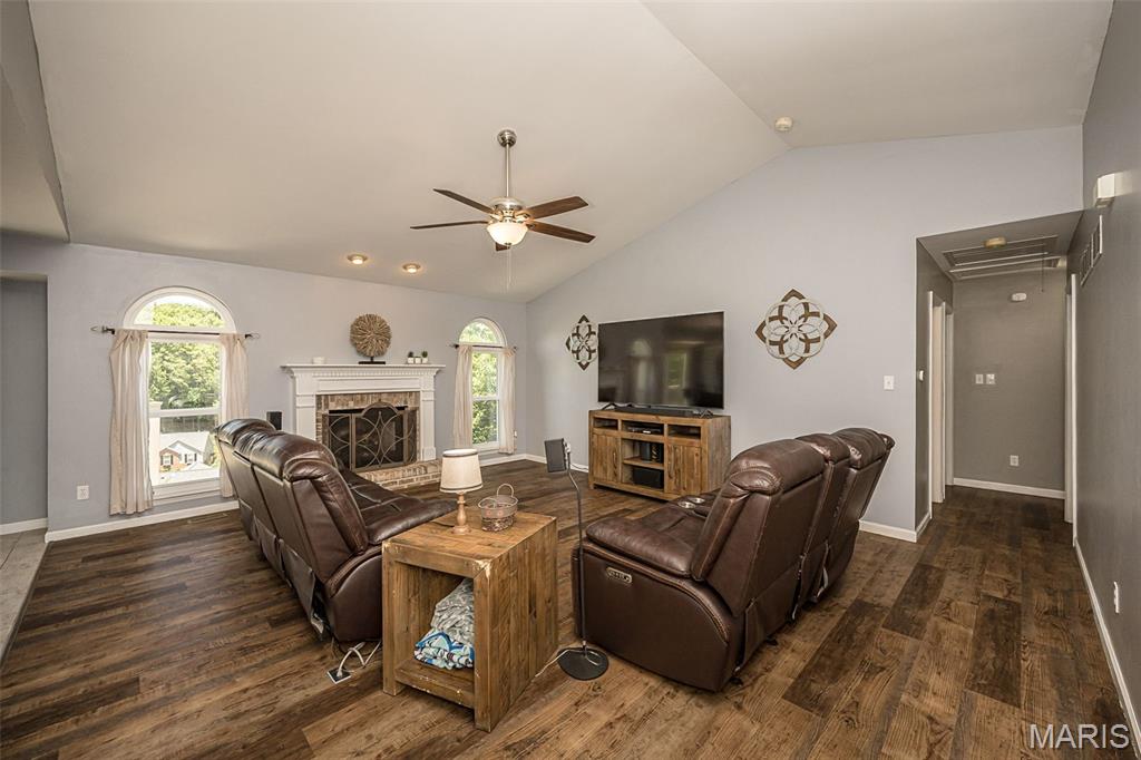 Winter Valley 01 - Residential