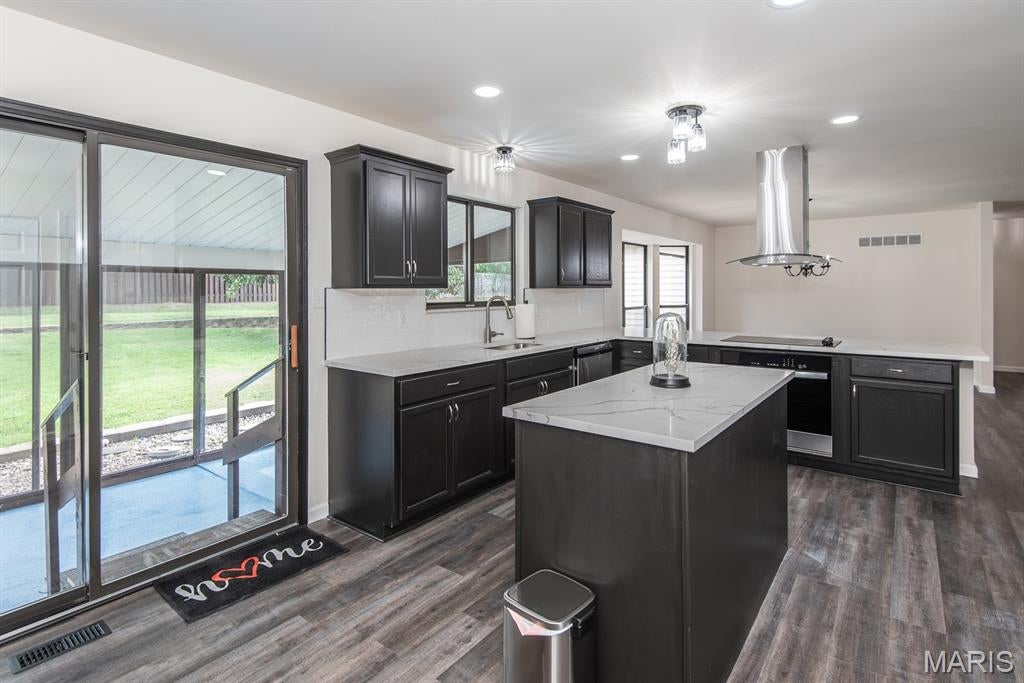 Meadowgreen Estates - Residential