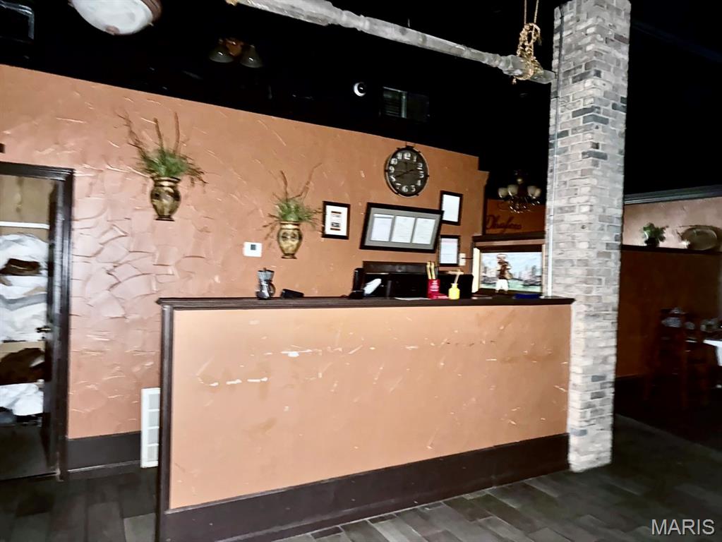 Deal & Boughtons Add - Commercial Sale