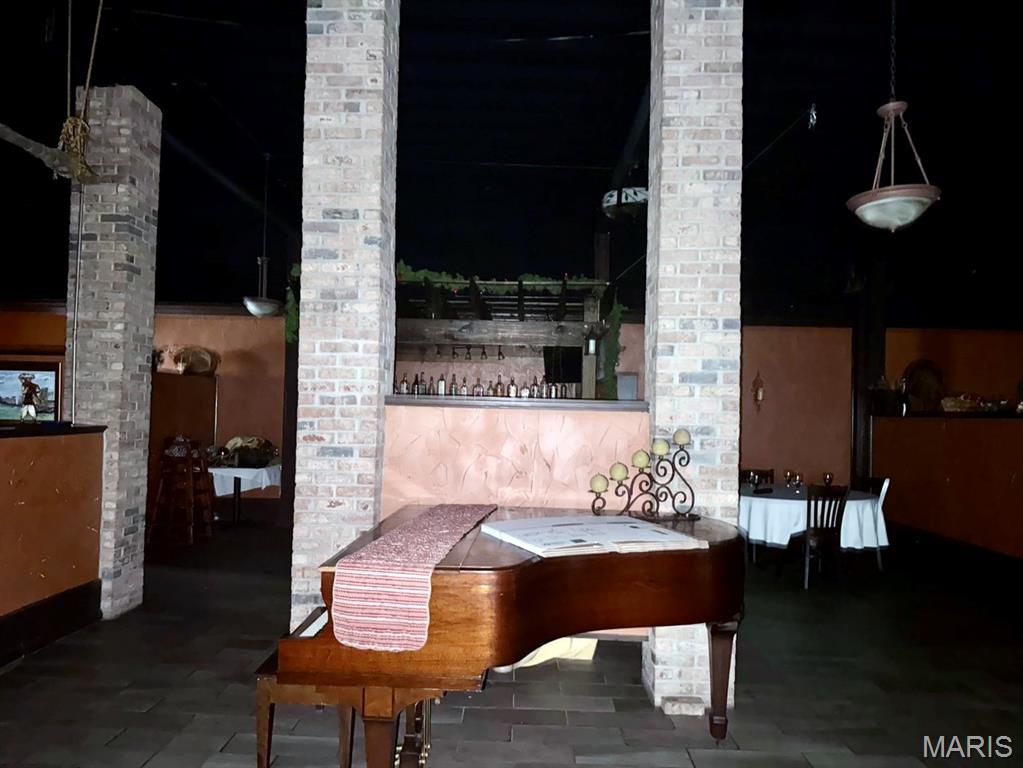 Deal & Boughtons Add - Commercial Sale