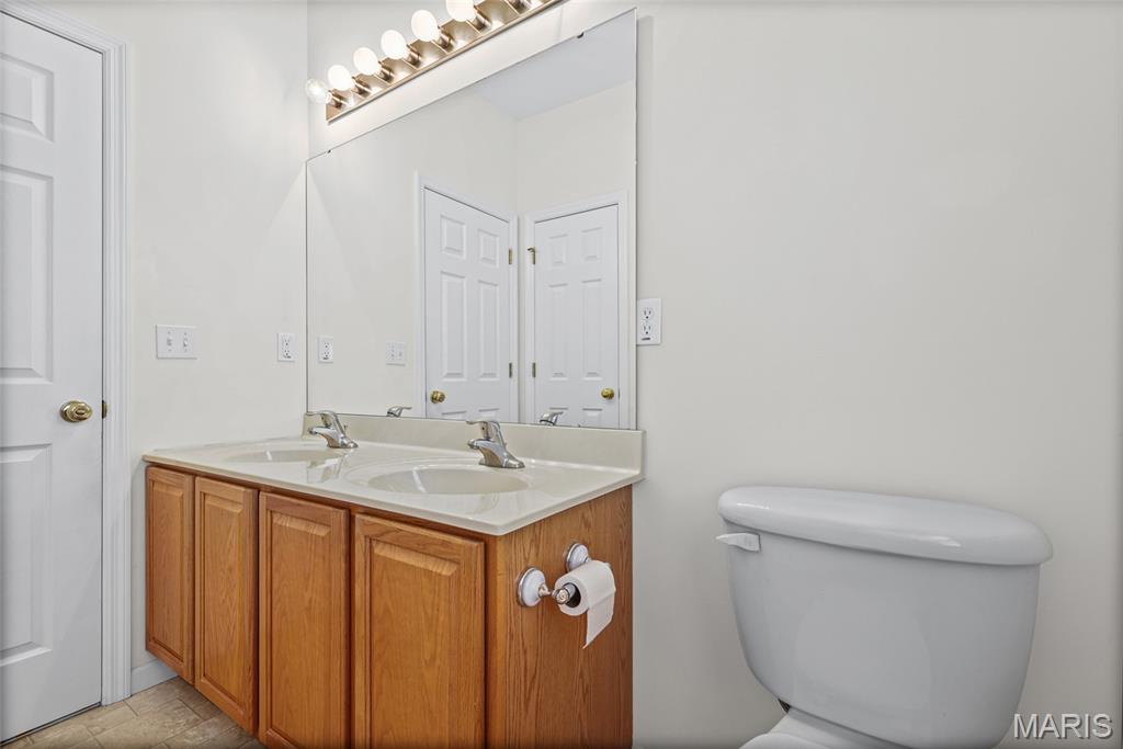 Villas/Windcrest 01 - Residential