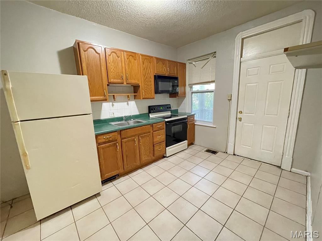 Wash Place Add - Residential Income
