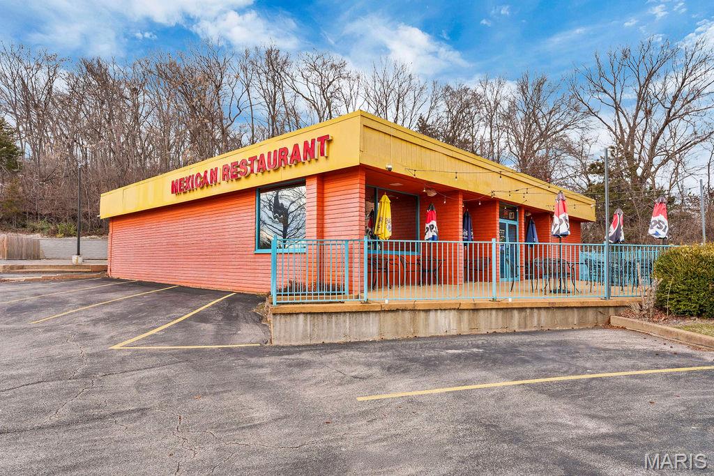 Western Plaza Add - Commercial Sale