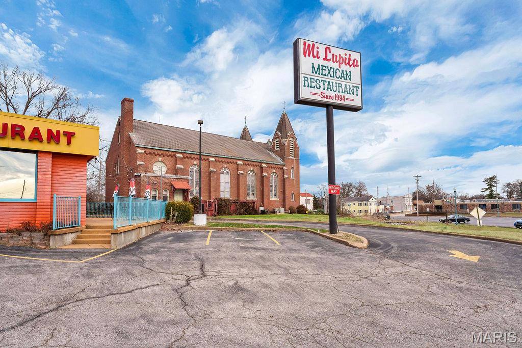 Western Plaza Add - Commercial Sale
