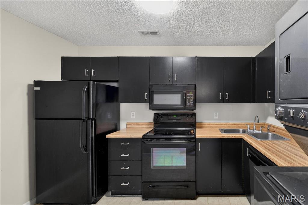 Brentwood Forest Condo Ph Seven - Residential