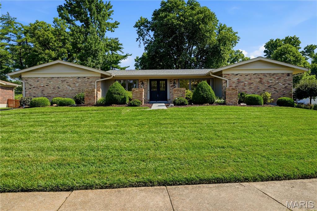 Welcome home to this beautifully maintained 3-bedroom home located on a well-kept street just a short walk to Green Trails Elementary School! From the moment you arrive, you’ll appreciate the pride of ownership, inviting curb appeal, and beautiful backyard setting. The home features charming hardwood flooring throughout—no carpet! The updated kitchen (2025) offers new appliances, quartz countertops, gas cooktop, electric oven, and  built-in microwave. The kitchen opens to the family room with a gas fireplace and provides easy access to the patio, where you can enjoy the beautiful backyard and gazebo that remains with the home.

You’ll appreciate the thoughtful updates throughout the home, including a majority of the windows (Anderson in 2014), plantation shutters in the bedrooms, updated bathrooms, new HVAC system (2023), new basement windows, and fresh paint (2022). The lower level provides excellent storage or future living space and is already plumbed for a bathroom. Enjoy the convenience of a rear-entry garage, sprinkler system, and the washer/dryer are included. This home offers a fantastic location, beautiful outdoor space, and many updates already completed!