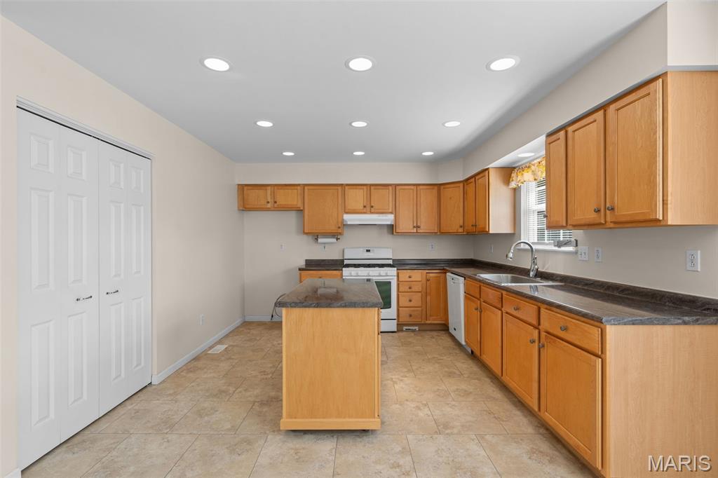 Walnut Grove - Residential