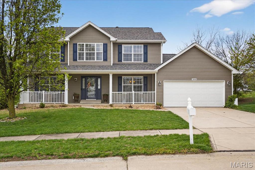 Thoughtfully updated 5-bedroom home in Providence Estates! Major improvements already completed, roof(1 year) and siding(1year). Bright, open floor plan with abundant natural light and a seamless flow throughout, even extending into the finished basement. Spacious bedrooms, including a Large Primary Suite with a Luxury Master Bathroom, Walk-In Closet. Main floor is complete with a Luxury Kitchen, 42" cabinets, granite countertops and a large pantry.  Plenty of space to entertain!! Finished lower level includes a 5th bedroom and versatile space ideal for a rec room, home gym, office, or additional living area. Situated on a quiet street with a large, private, flat backyard...perfect for relaxing, entertaining, kids, or pets. Conveniently located near shopping, dining, and major highways.