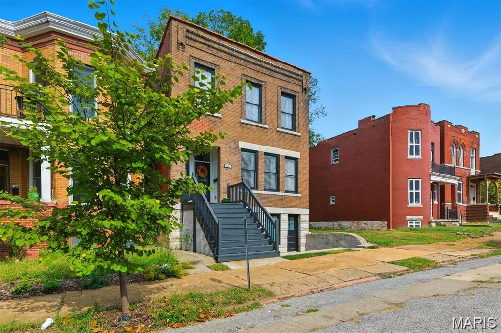 Allens Add - Residential Lease
