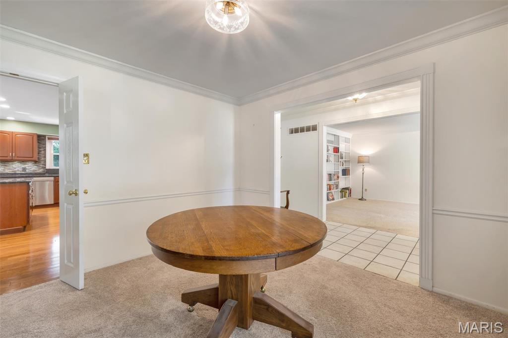 Mercer Manor 1 - Residential