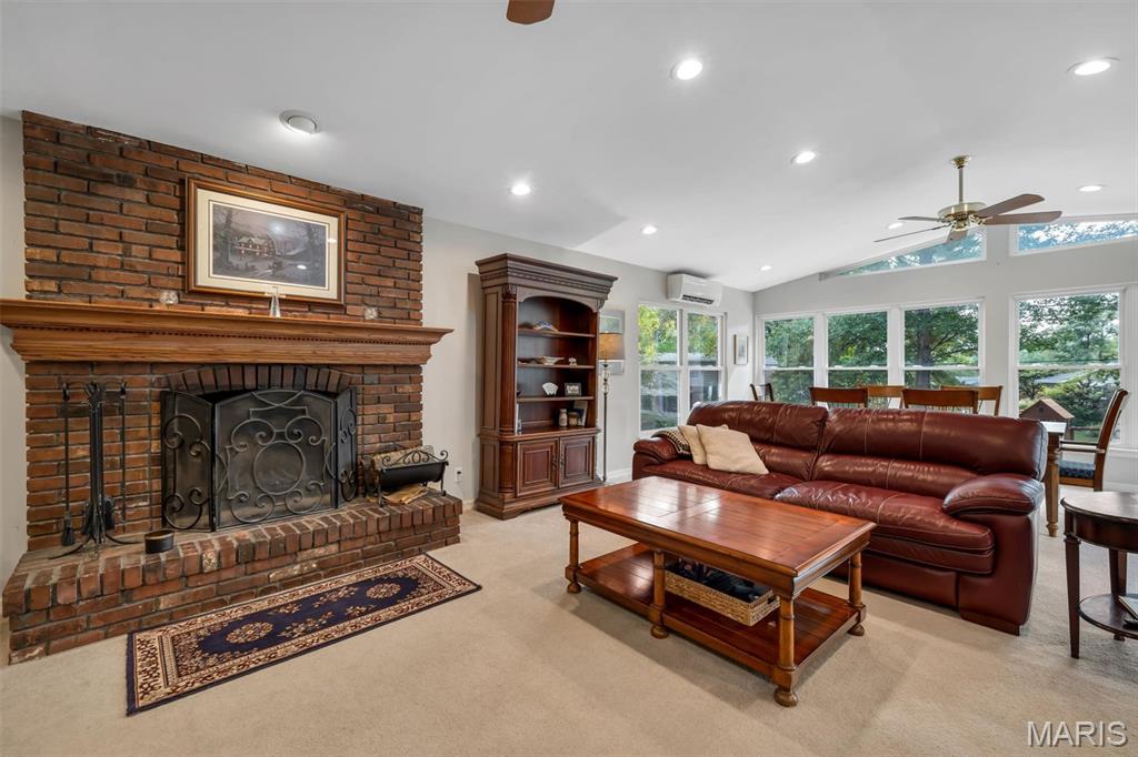 Mercer Manor 1 - Residential