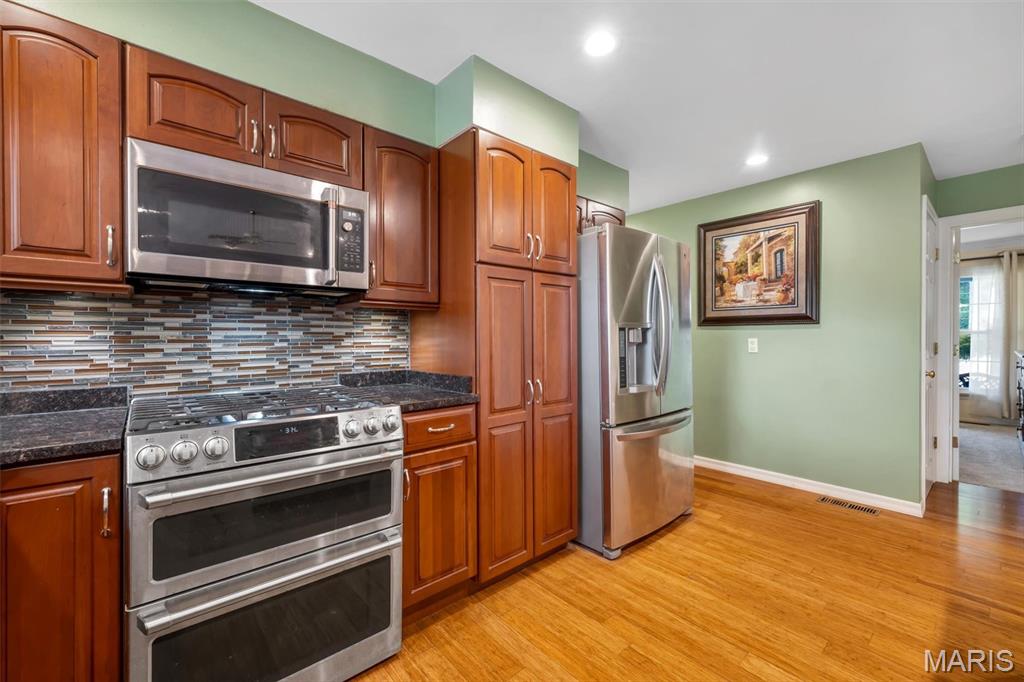 Mercer Manor 1 - Residential
