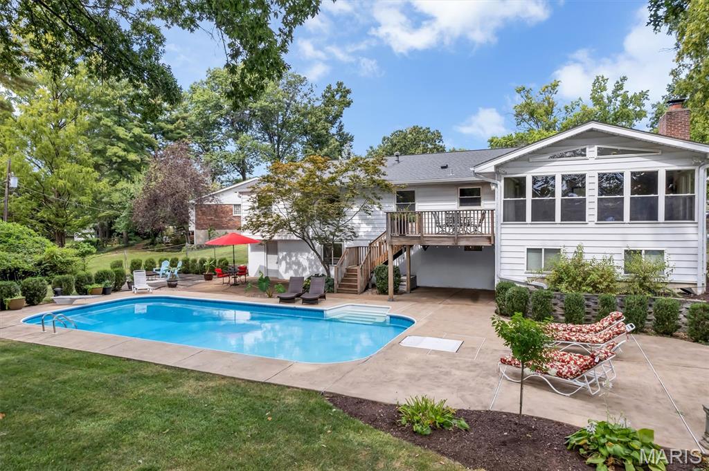 Mercer Manor 1 - Residential
