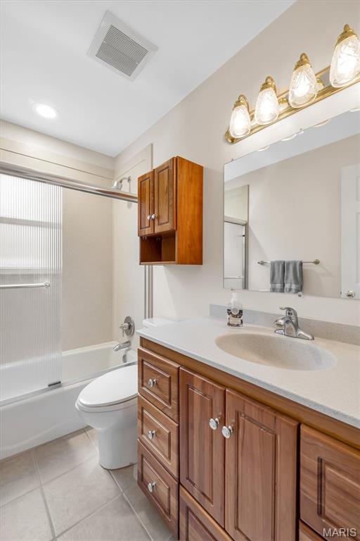 Mercer Manor 1 - Residential