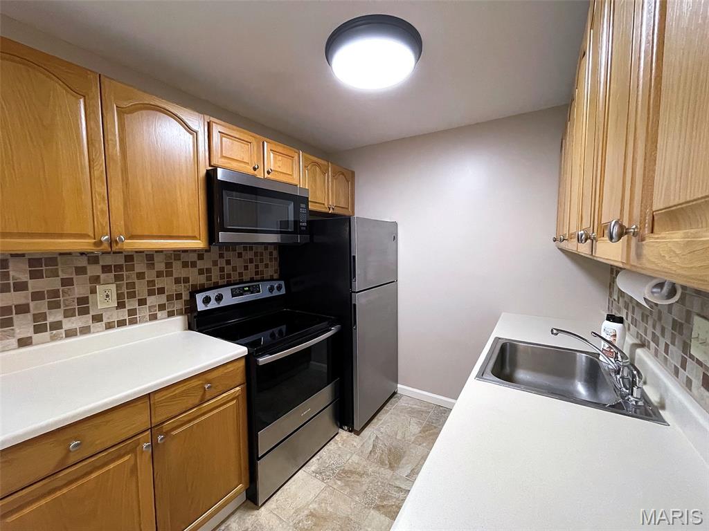 CARROLL WOOD WAY - Residential