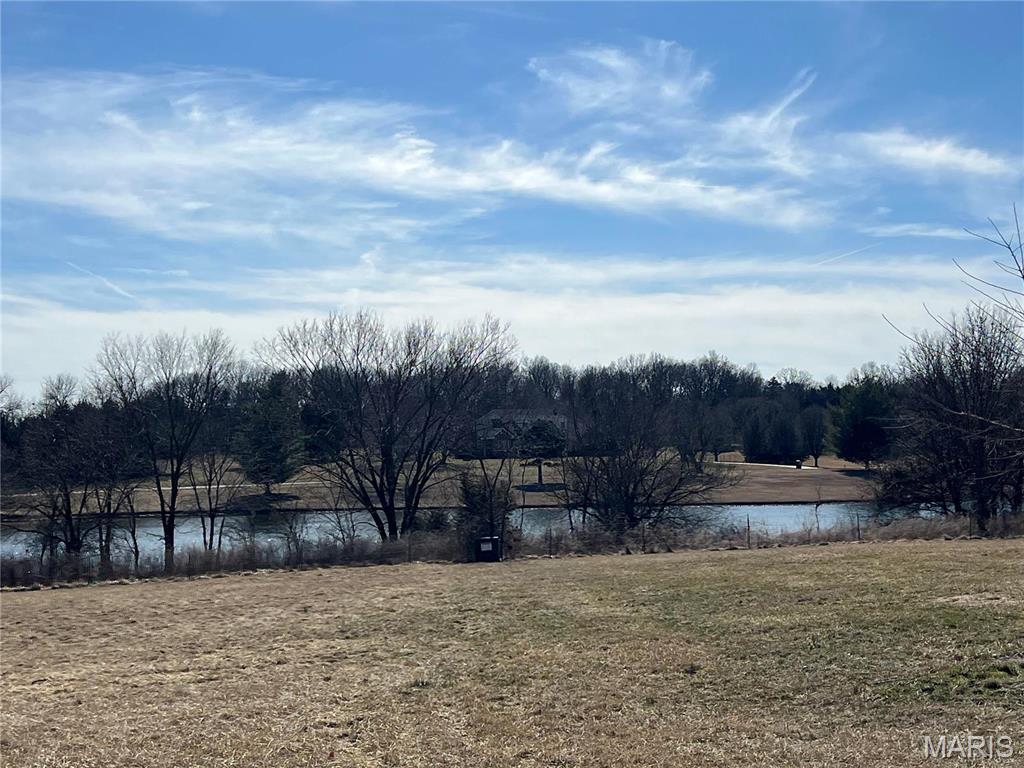 THE PERFECT PLACE FOR YOU TO BUILD YOUR NEW HOME  OFFERING LAKE VIEWS and its JUST OUTSIDE THE CITY, A GREAT  CUL-DESAC  LOCATION, BLACK TOP ROAD, COUNTY WATER & COMMUNITY SEWER IN PLACE.   

SEVERAL LOTS TO CHOOSE IN THIS GREAT AREA  JUST OUTSIDE OF CITY  AN EASY DRIVE TO THE LAKE OF THE OZARKS 

BUILDING RESTRICTIONS DO APPLY
ACREAGE AMOUNT APPROXIMATE