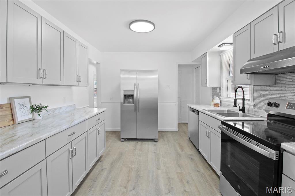 McNeary Manor - Residential