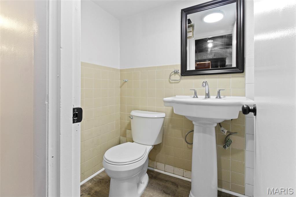 McNeary Manor - Residential