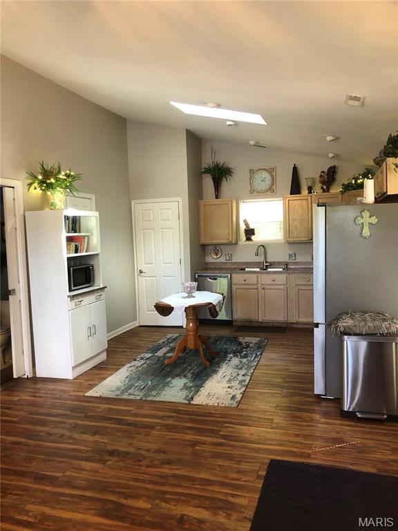 Woodland Lakes - Residential