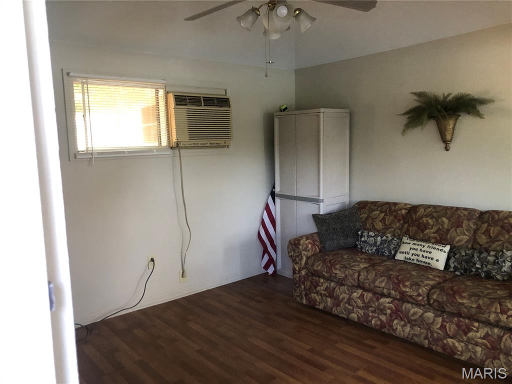 Woodland Lakes - Residential