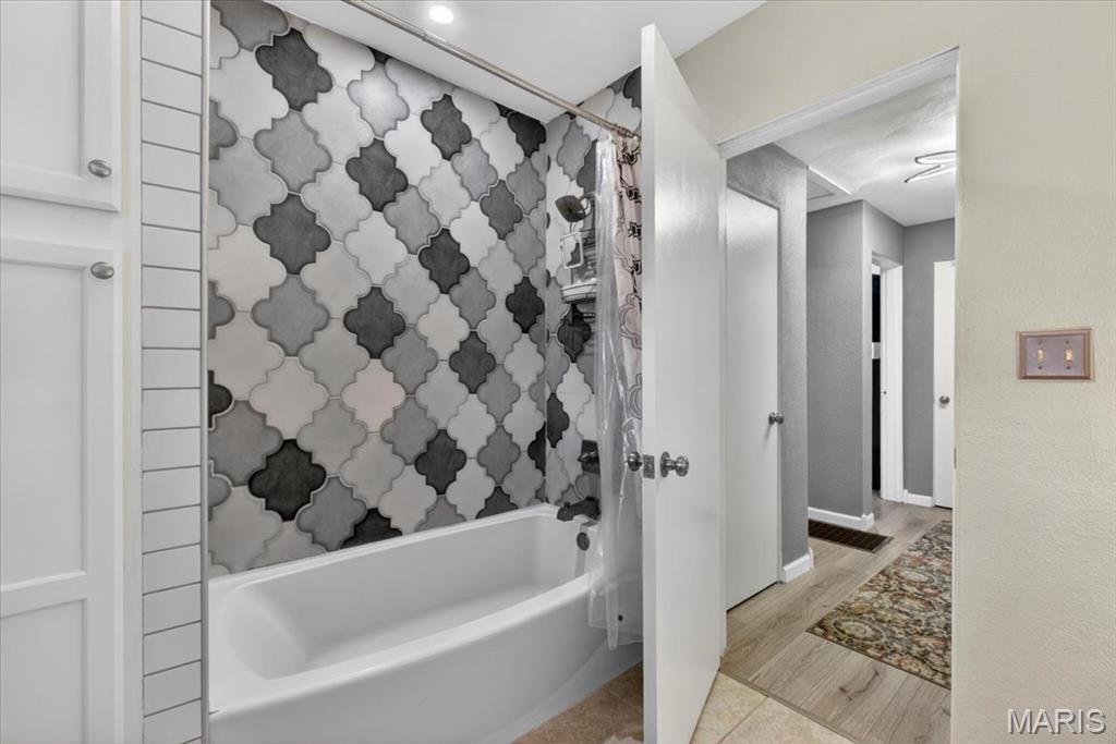 Harris Place Add - Residential