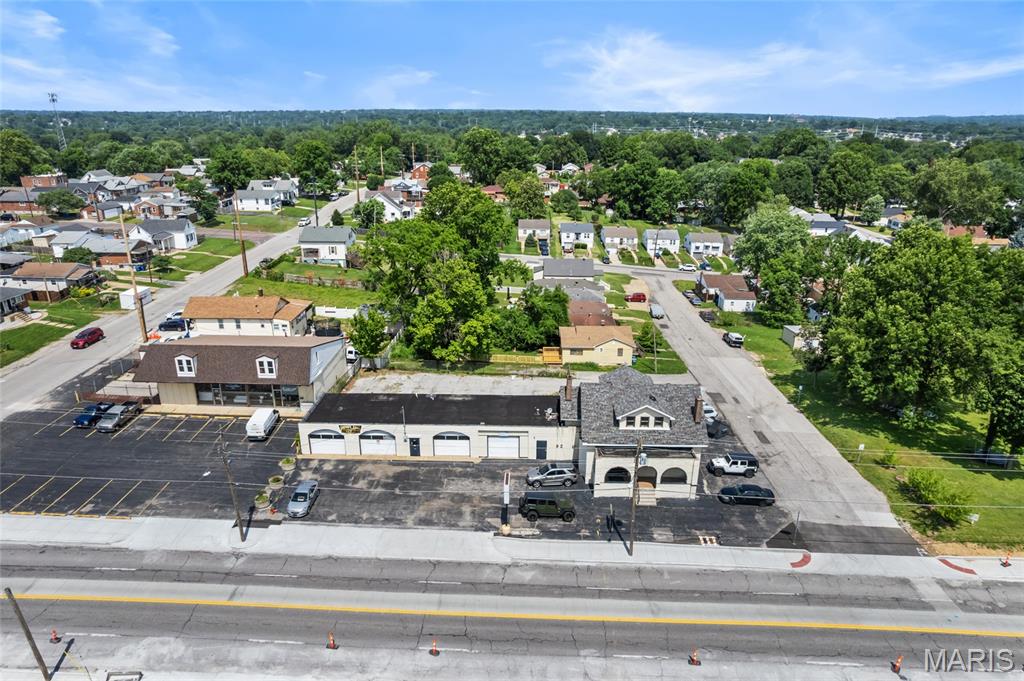 Generational Asset in Lemay. Property sits on nearly half an acre. Property offers multiple service bays and fenced in corner lot. Current tenant has 2 years remaining on lease. Making this a great passive income asset an owner user can assume in 2028 or continue to lease. Building is across from Schnucks and many nation retailers, while being minutes from I-55 and 255.