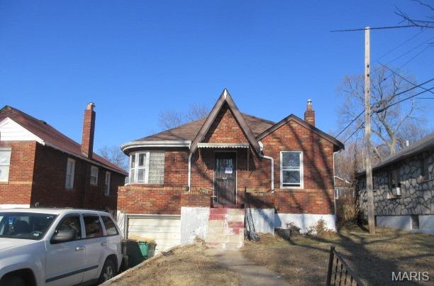 Brick ranch home with 2 bedrooms, full basement and attached garage located close to public transportation, amenities, and major thoroughfares. INTERIOR ACCESS IS NOT AVAILABLE.