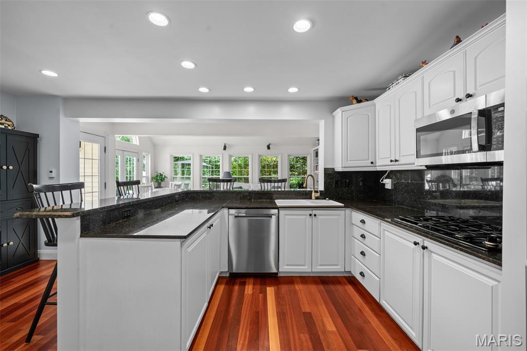 Creve Coeur Place 2 - Residential