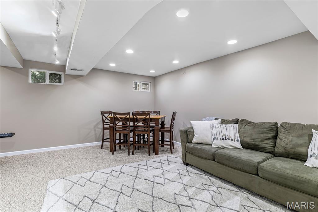 Pinewood - Residential