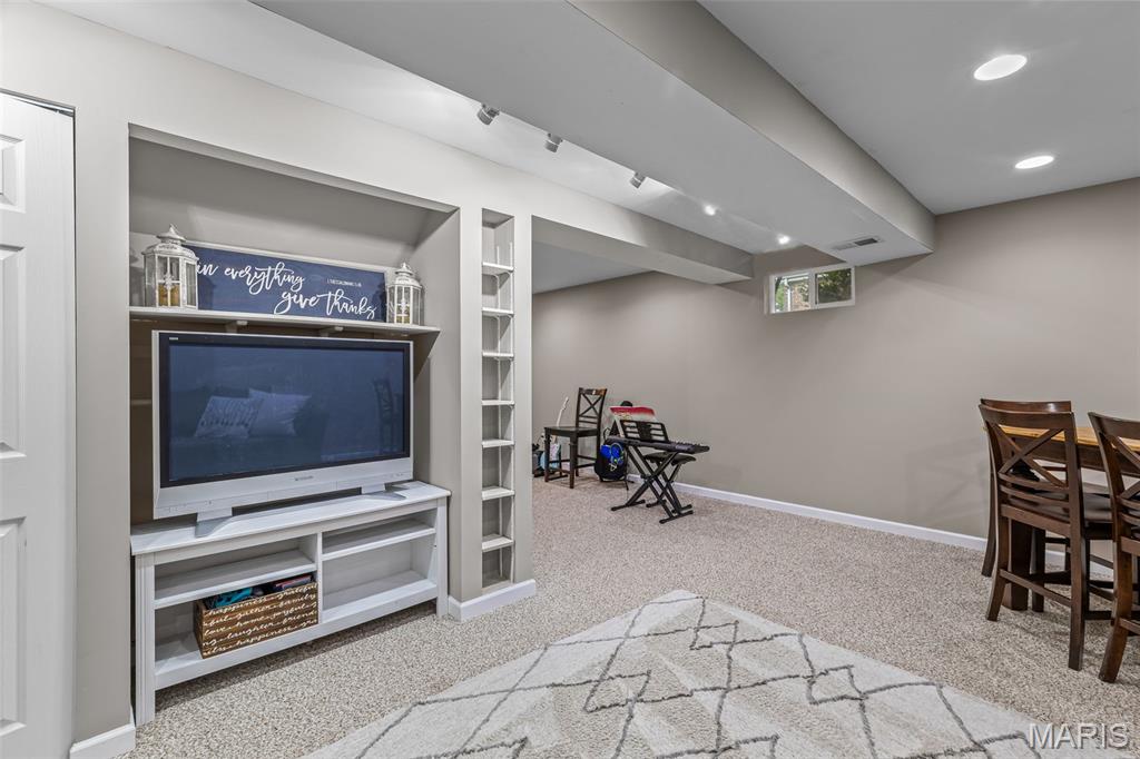 Pinewood - Residential