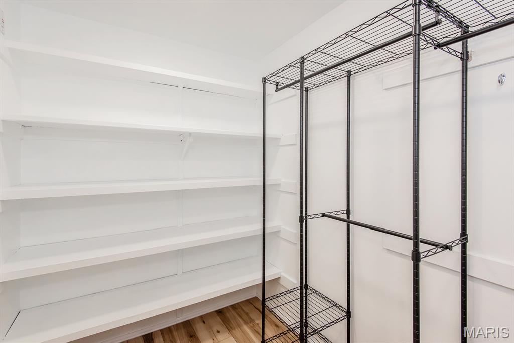 Coeur De Royale Condo Ph 2 1st - Residential