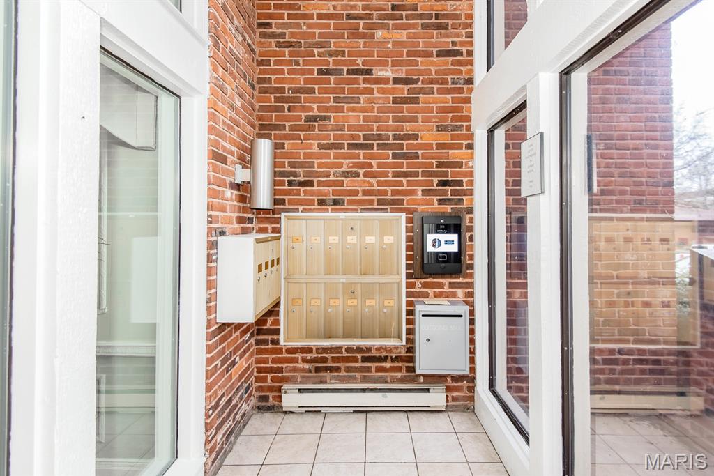 Coeur De Royale Condo Ph 2 1st - Residential