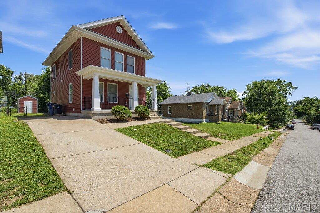 Hollywood Heights Amd Blk 1 Lts 49 - Residential