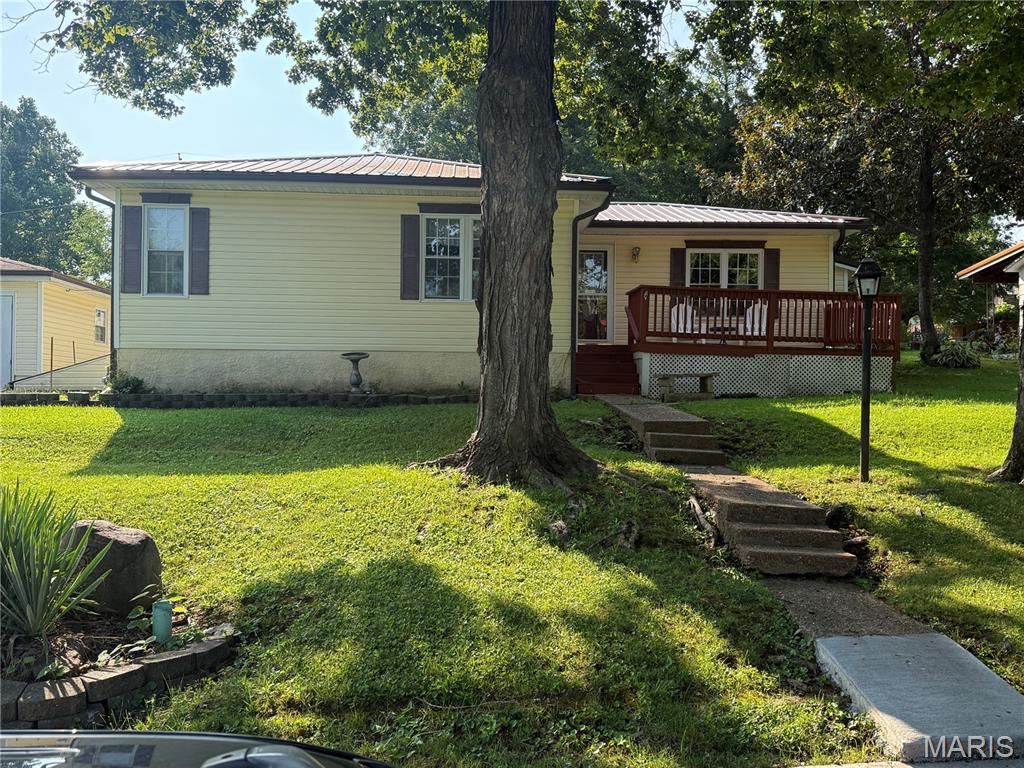 New listing: Charming one bedroom home, lovingly cared for by the same family for over 50 years. Full of warmth and character, the home features some hardwood floors, central heat and air, and a comfortable, easy to maintain layout.  
Outdoor living space includes a cute covered pavilion, perfect for relaxing or entertaining. A detached garage 
Alley access and off street parking