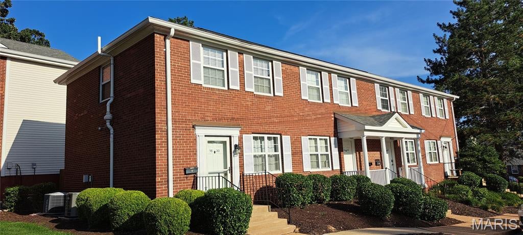 Brentwood Forest Condo Ph Six - Residential