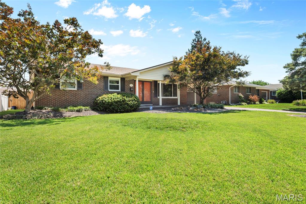 If you’ve been searching for a home with plenty of space, thoughtful updates, and room to truly make your own, 134 Ash Street deserves a closer look. This all-brick ranch offers an impressive 1,453 square feet on the main level with 3 bedrooms, 2 bathrooms, and a layout that feels comfortable and welcoming from the moment you walk through the door.
The spacious living room is filled with natural light from the oversized front window, while the large kitchen and dining area gives you plenty of room for everyday life, family dinners, and gathering with the people you love. Both bathrooms have been beautifully updated, and fresh paint throughout gives the home a bright, clean feel.
Downstairs, over 900 additional square feet gives you even more room to spread out, with space for a rec room, home office, gym, hobbies, storage, or whatever works for your life.
Outside, enjoy a privacy-fenced backyard, storage shed, attached garage, and covered front porch.
Even better, many of the big-ticket updates have already been taken care of, including a new roof in 2022, privacy fence in 2023, furnace in 2024, windows in 2024, and beautifully updated bathrooms in 2024/2025.
With solid construction, a spacious main level, valuable updates, and so much room to grow into, 134 Ash Street is ready for someone to walk through the door and picture themselves home. Come see it in person—you may have just found the one.
