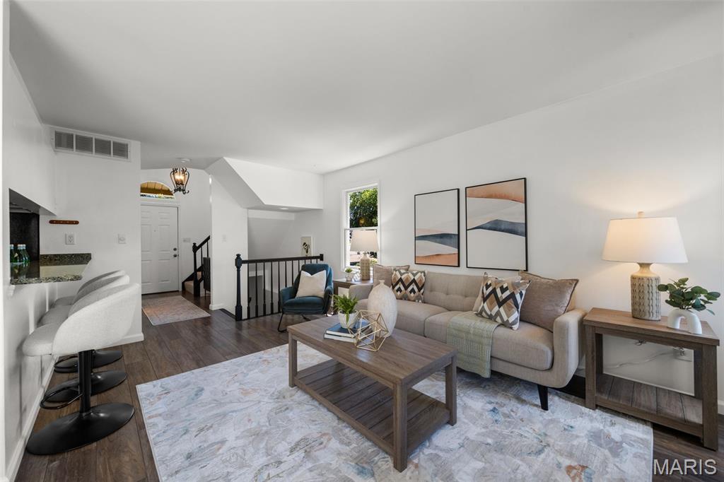 Clarkson Grove Condo Sixth - Residential