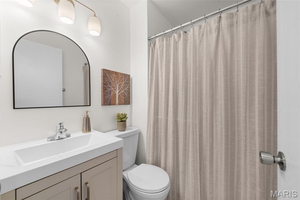 Clarkson Grove Condo Sixth - Residential
