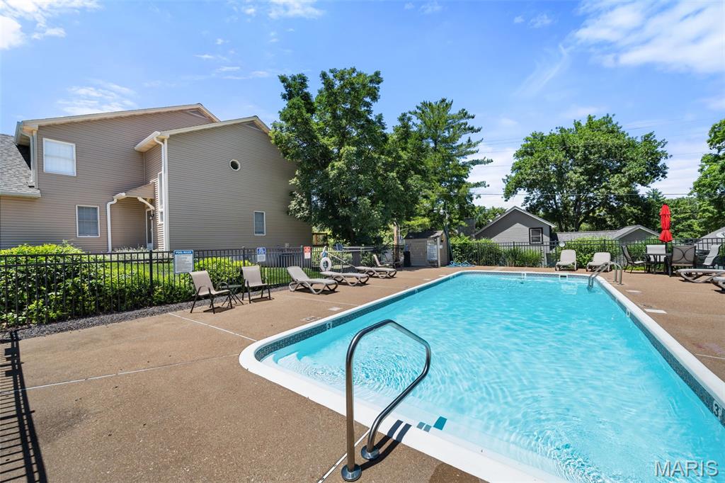 Clarkson Grove Condo Sixth - Residential