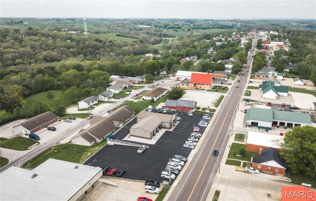 Original Town Of Linn - Commercial Sale