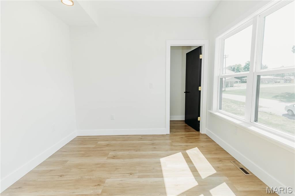 Town/Dixon - Residential