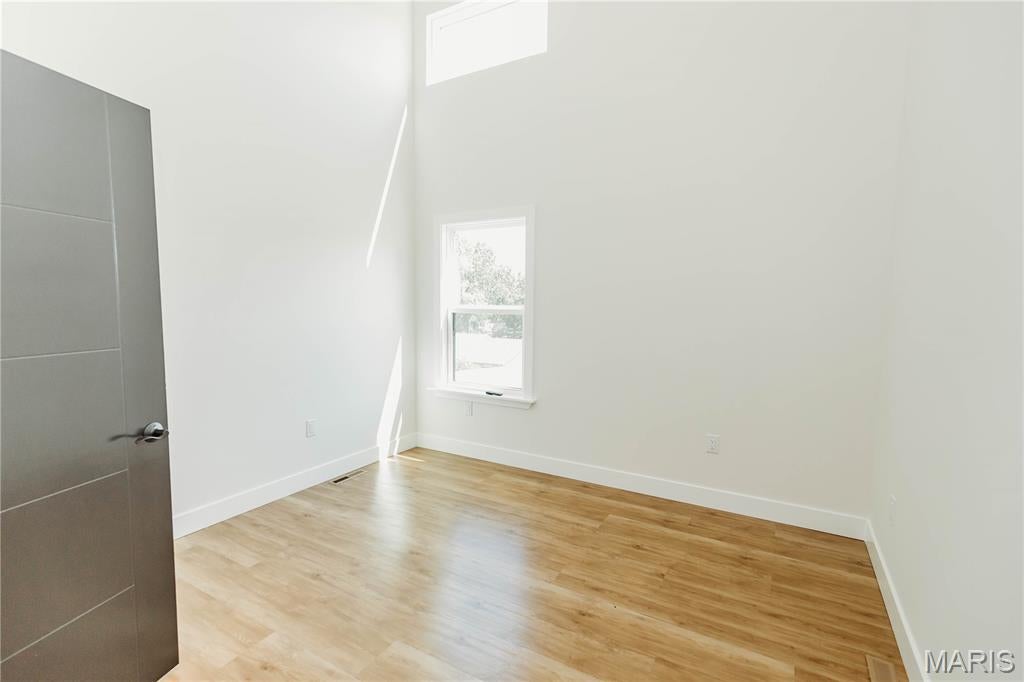 Town/Dixon - Residential