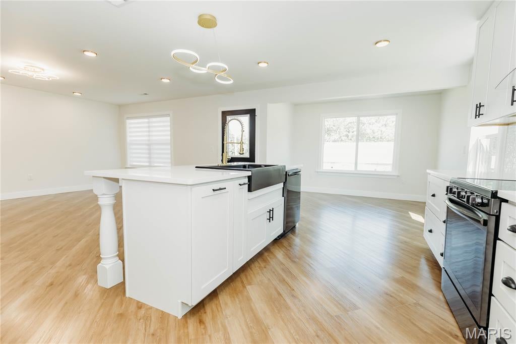 Town/Dixon - Residential
