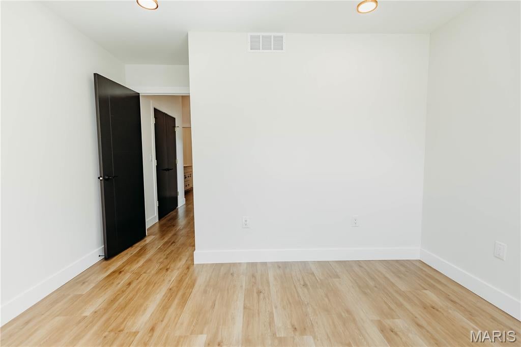Town/Dixon - Residential