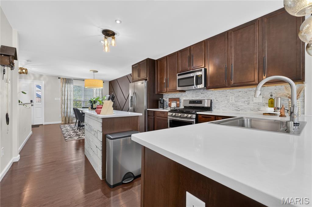Villas At South Woods The - Residential