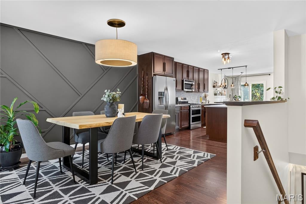 Villas At South Woods The - Residential