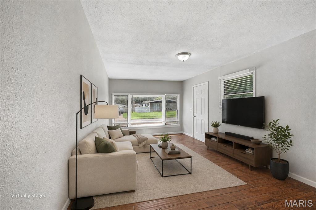 Francisca - Residential