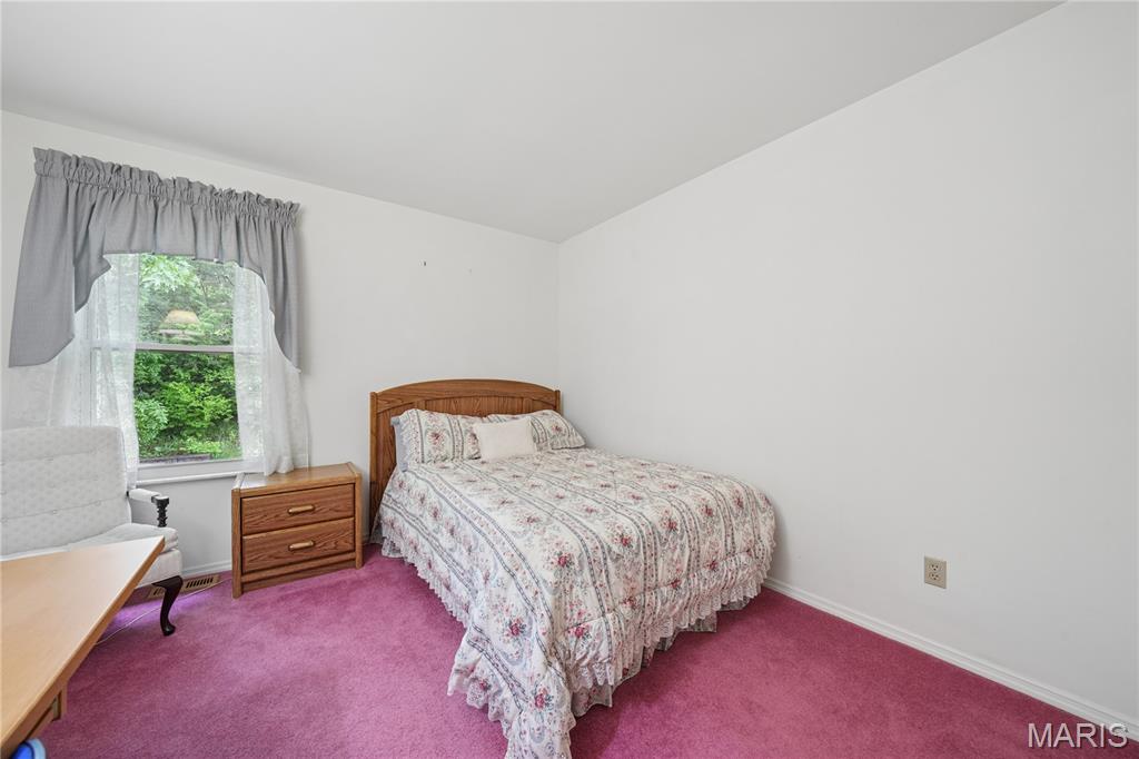 Spring Glen Condo Ph Nine - Residential